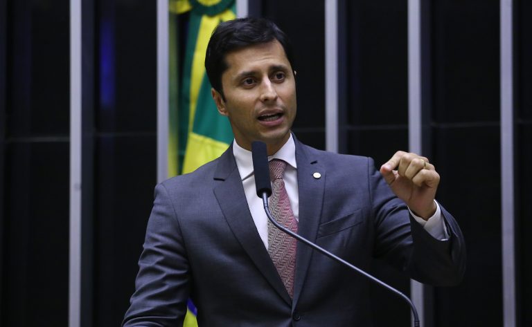 Projeto reforça direito das escolas comunitárias a verbas do programa de alimentação escolar – Notícias