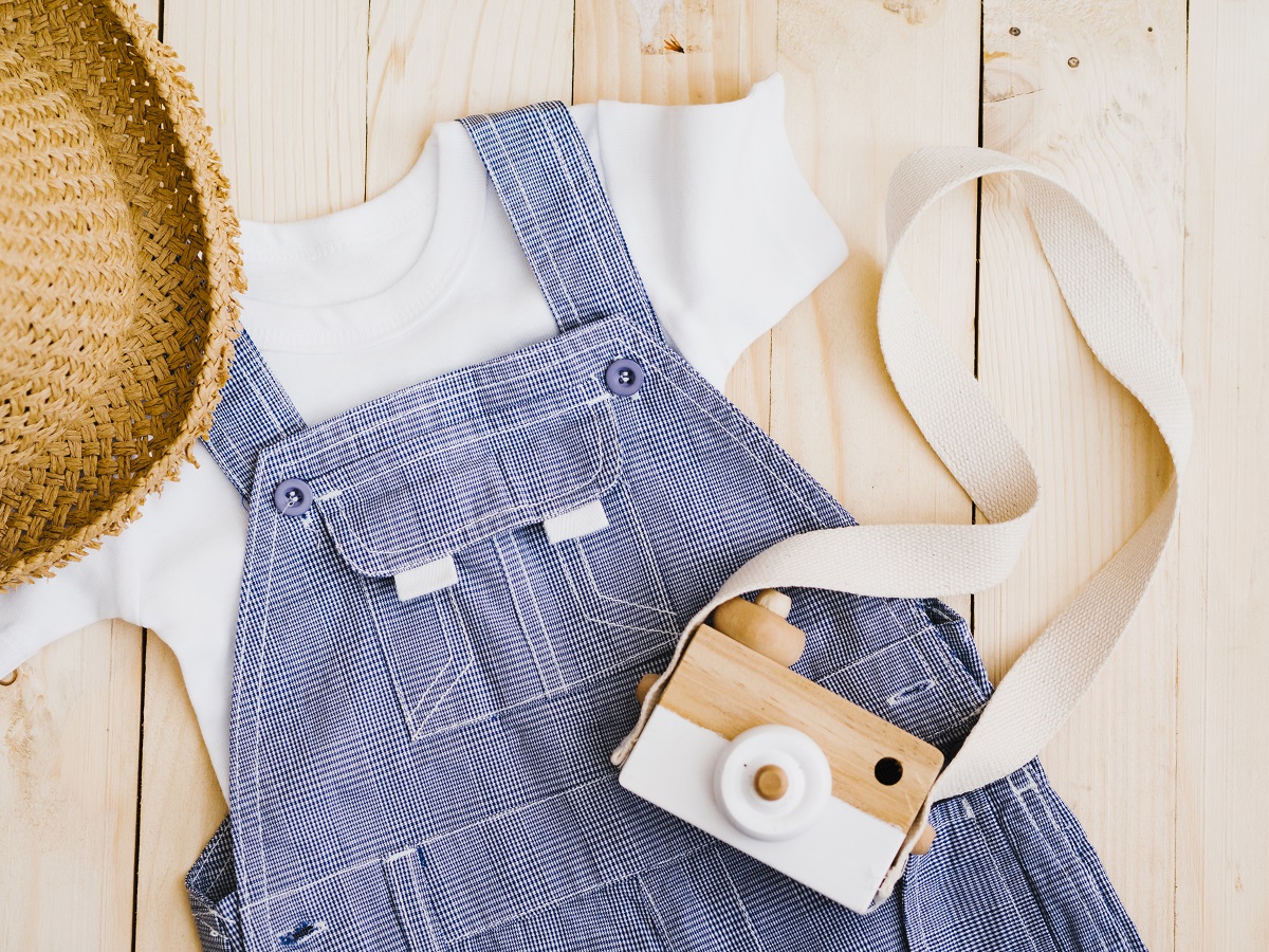 Dicas para comprar roupas infantis de presente
